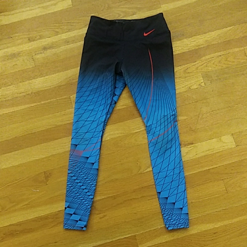 Nike leggings